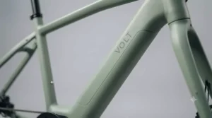 Side profile showing the seamless integration of the battery within the bike frame.
