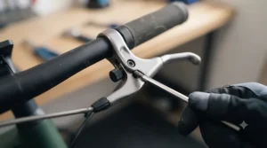 Step-by-step diagram showing how to adjust electric bike easy-reach brake levers for a tailored fit.
